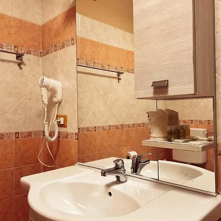 Munerato Mini-hôtel 2*